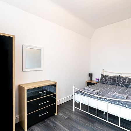 Two Bedroom Holiday Apartment Колвін-Бей Екстер'єр фото